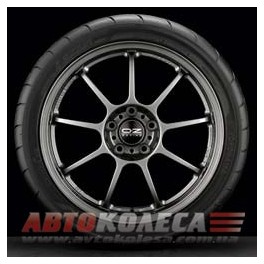 Yokohama Advan Neova AD08 245/40 ZR19 94W